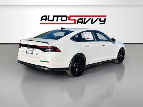 Used 2024 Honda Accord Sport image 7