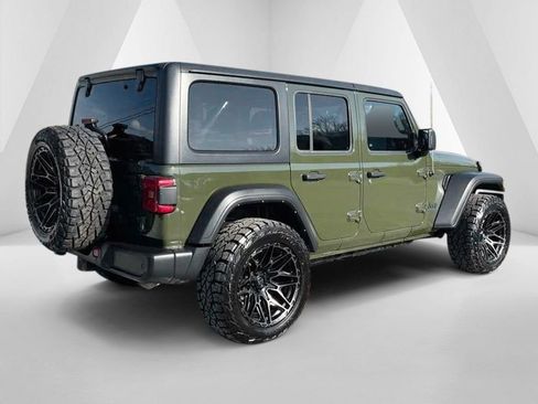 Used 2021 Jeep Wrangler Unlimited Sport w/ Dual Top Group image 9