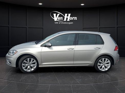 Used 2019 Volkswagen Golf SE w/ Driver Assistance Package FWD image 12