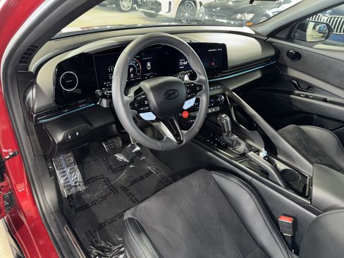 Used 2025 Hyundai Elantra N image 26