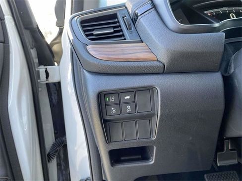 Used 2022 Honda CR-V Touring image 22