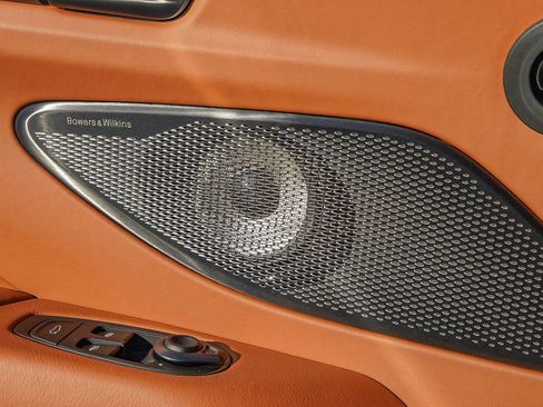 New 2026 Aston Martin V8 Vantage Roadster RWD image 31