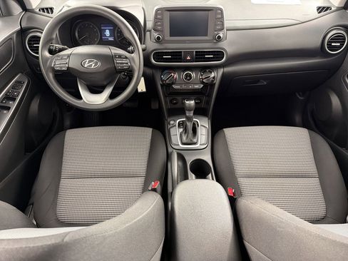 Used 2021 Hyundai Kona SE FWD image 16