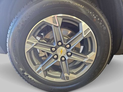 Used 2025 Chevrolet Blazer LT AWD/4WD image 37