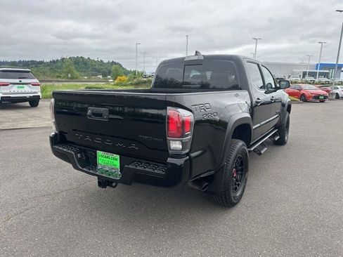 Used 2023 Toyota Tacoma TRD Pro AWD/4WD image 9