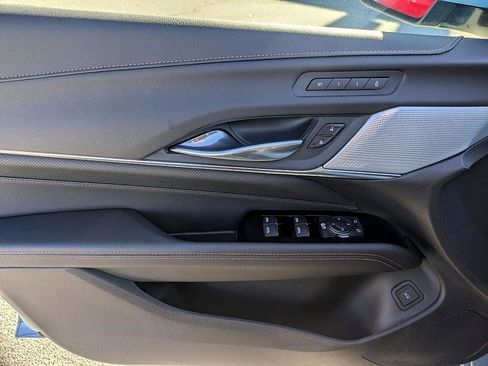 New 2026 Cadillac CT4 V image 13