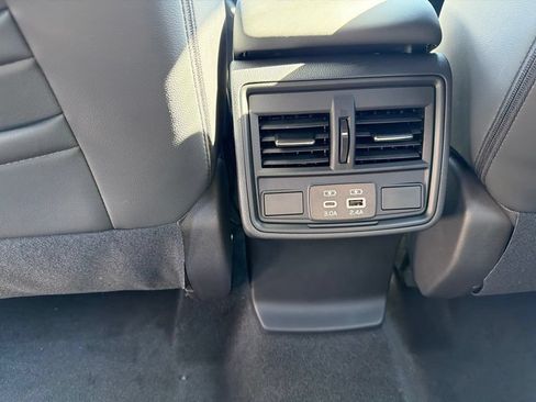 New 2026 Subaru Forester Premium AWD/4WD image 25