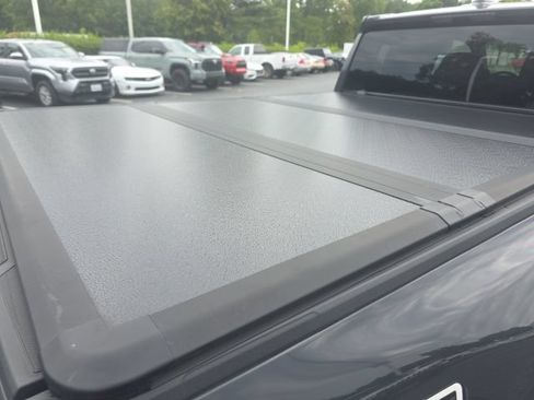 Used 2025 Toyota Tacoma TRD Sport AWD/4WD image 11