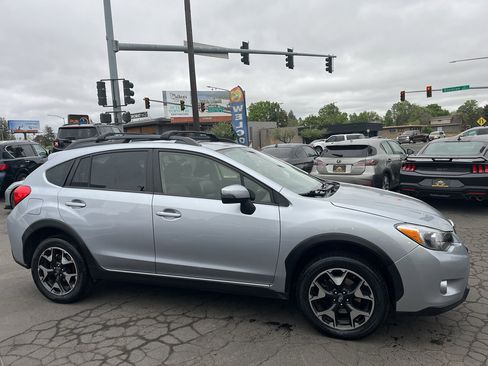 Used 2015 Subaru Crosstrek 2.0i Limited AWD/4WD image 8
