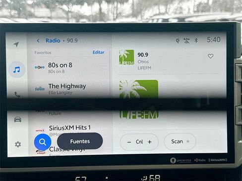 Used 2023 Toyota Tundra Limited w/ Power Package image 15