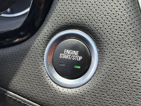 Certified 2022 Cadillac XT5 Luxury FWD image 24