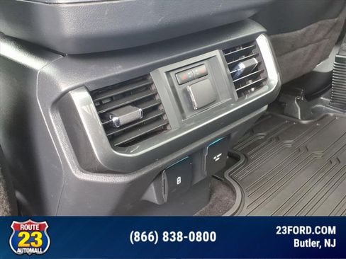 Certified 2022 Ford F150 Lariat w/ Equipment Group 502A High image 26