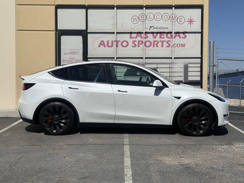 Used 2021 Tesla Model Y Performance AWD/4WD image 6