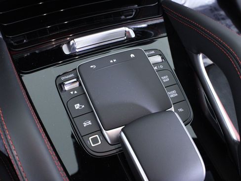 Used 2025 Mercedes-Benz GLE 63 AMG S image 37