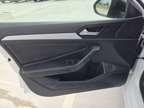 Used 2025 Volkswagen Jetta Sport FWD image 14