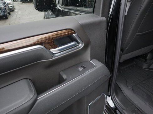 New 2026 GMC Sierra 1500 Elevation w/ Elevation Premium Package image 17