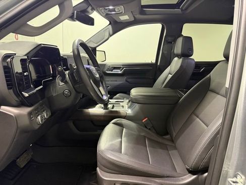 Certified 2023 GMC Sierra 1500 SLT w/ SLT Premium Package AWD/4WD image 13