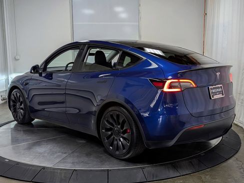 Used 2021 Tesla Model Y Performance image 6