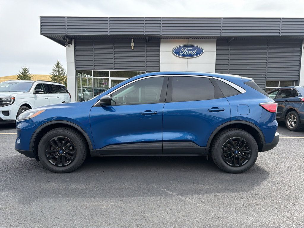 Used 2022 Ford Escape SE w/ Convenience Package AWD/4WD image 11
