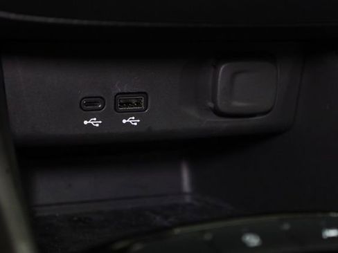 Used 2024 Buick Envista Sport Touring FWD image 20