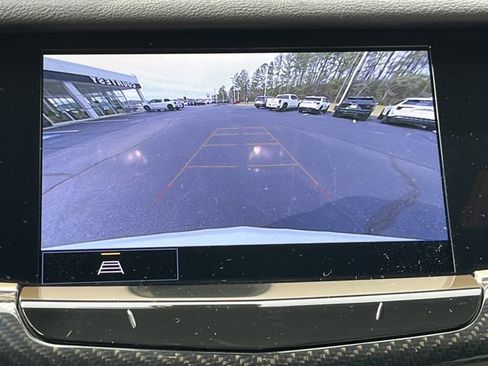 Used 2023 Cadillac XT6 Sport image 15