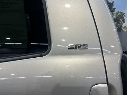 Used 2014 Toyota Tundra SR5 image 9