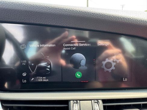 Used 2020 Alfa Romeo Giulia AWD w/ Quick Order Package 22J Sport image 37