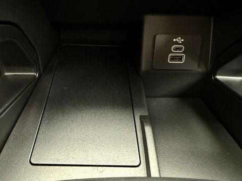 New 2025 Ford Ranger XL image 33