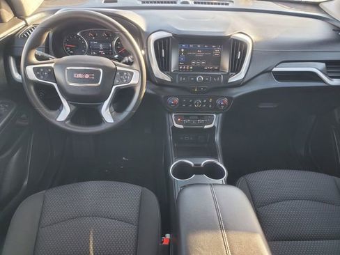 Used 2023 GMC Terrain SLE w/ Driver Convenience Package image 27