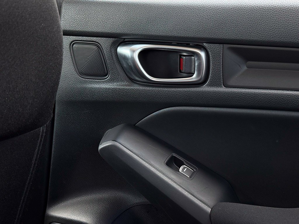 Used 2025 Honda Civic LX image 40