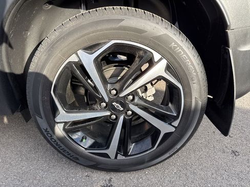 Used 2023 Chevrolet TrailBlazer RS image 31