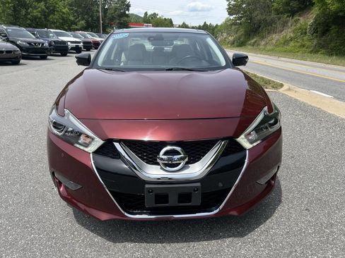 Used 2017 Nissan Maxima Platinum FWD image 9