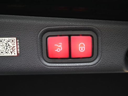 Used 2023 Mercedes-Benz E 53 AMG 4MATIC Sedan image 17