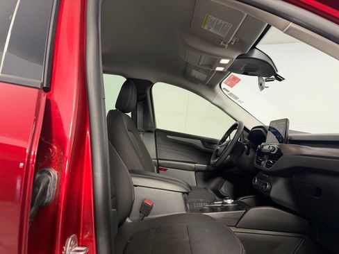 Used 2025 Ford Escape Active FWD image 29