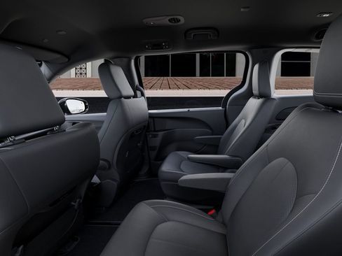 New 2026 Chrysler Pacifica Select image 23