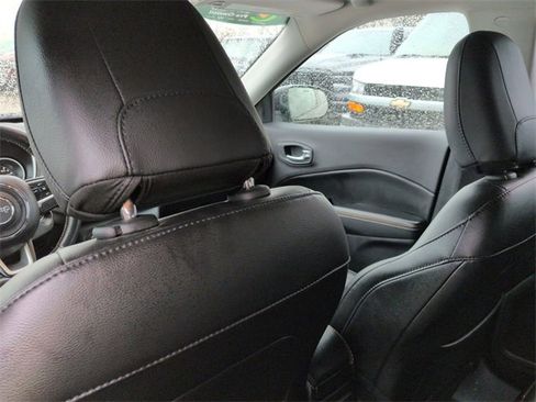 Certified 2019 Jeep Compass Latitude w/ Cold Weather Group image 26