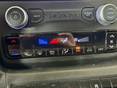 New 2026 RAM ProMaster 1500 w/ Convenience Group image 9