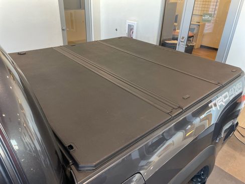 Certified 2023 Toyota Tacoma TRD Off-Road image 32