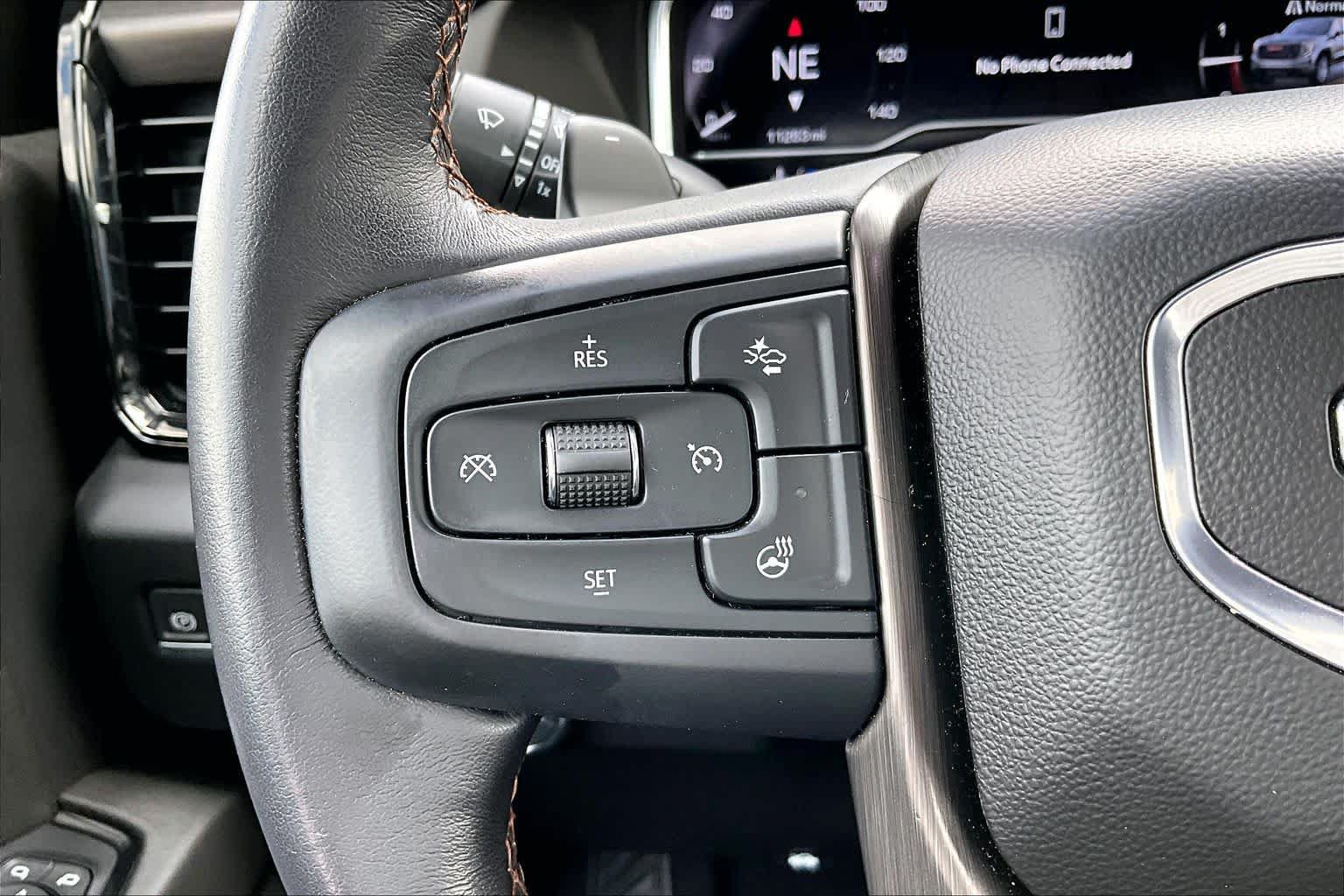 Used 2022 GMC Sierra 1500 AT4 w/ AT4 Premium Package AWD/4WD image 24