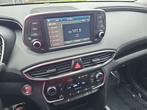 Used 2020 Hyundai Santa Fe SEL w/ Cargo Package image 23