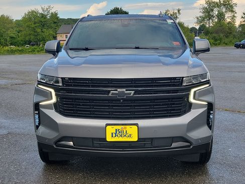 Used 2022 Chevrolet Tahoe RST w/ Luxury Package AWD/4WD image 2