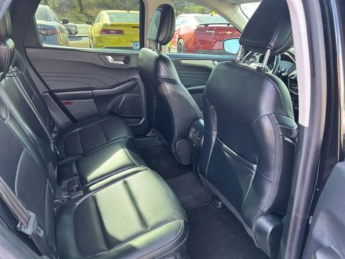 Used 2021 Ford Escape SEL image 32