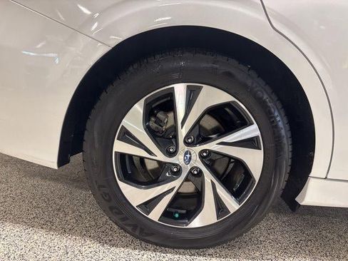 Used 2023 Subaru Legacy image 31