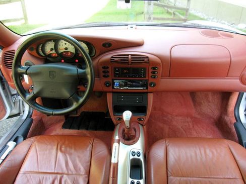 Used 1999 Porsche 911 Carrera RWD image 24