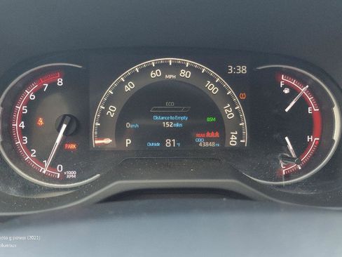 Used 2024 Toyota RAV4 XLE image 27