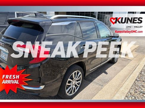 Used 2022 GMC Terrain Denali AWD/4WD image 5