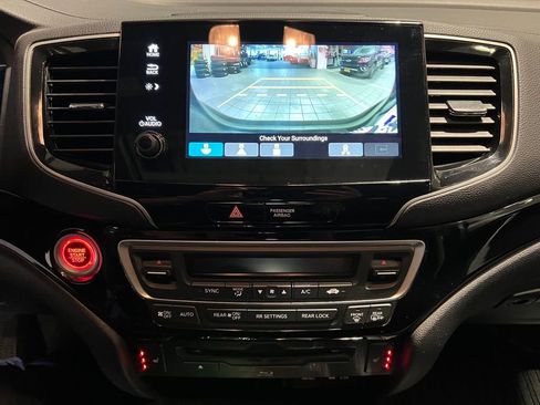 Used 2022 Honda Pilot Touring image 28