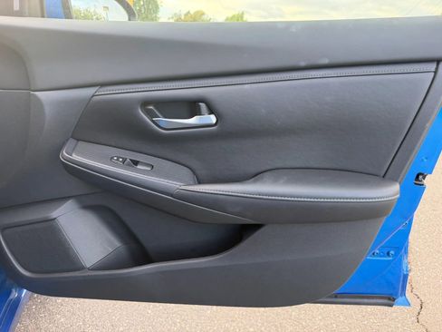 Used 2022 Nissan Sentra SV w/ Trunk Package FWD image 15