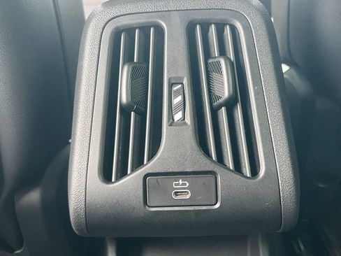 Used 2026 BMW X2 xDrive28i AWD/4WD image 34