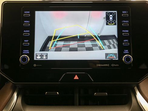 Used 2021 Toyota Venza XLE w/ Softex Package AWD/4WD image 27